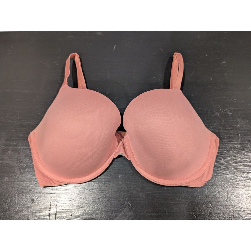 Victoria's Secret Wear Everywhere t-shirt Underwire Bra Womens 34DD padded